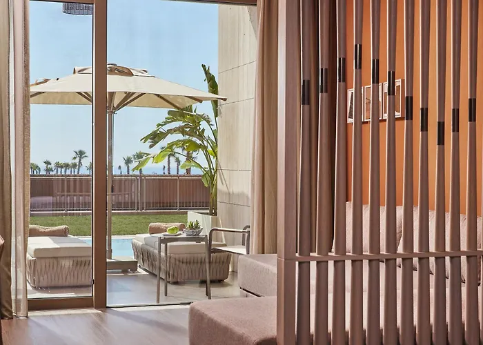 Lusso Sorgun Side