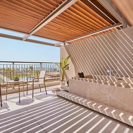 Lusso Sorgun מלון סייד