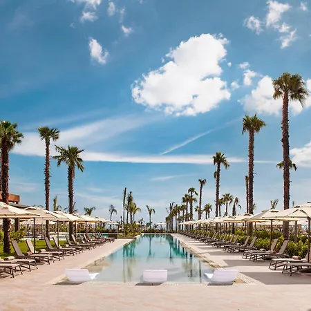 Lusso Sorgun מלון